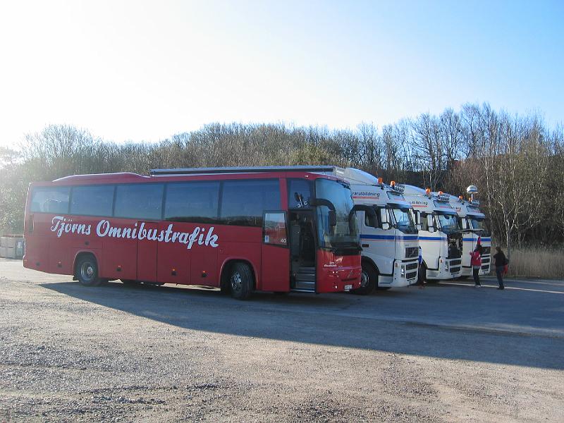 1 april 2008 201.jpg - Sista dagen. Vi skall strax åka i väg på ett studiebesök hos norska tullen i Svinesund tillsammans med lastbilarna.